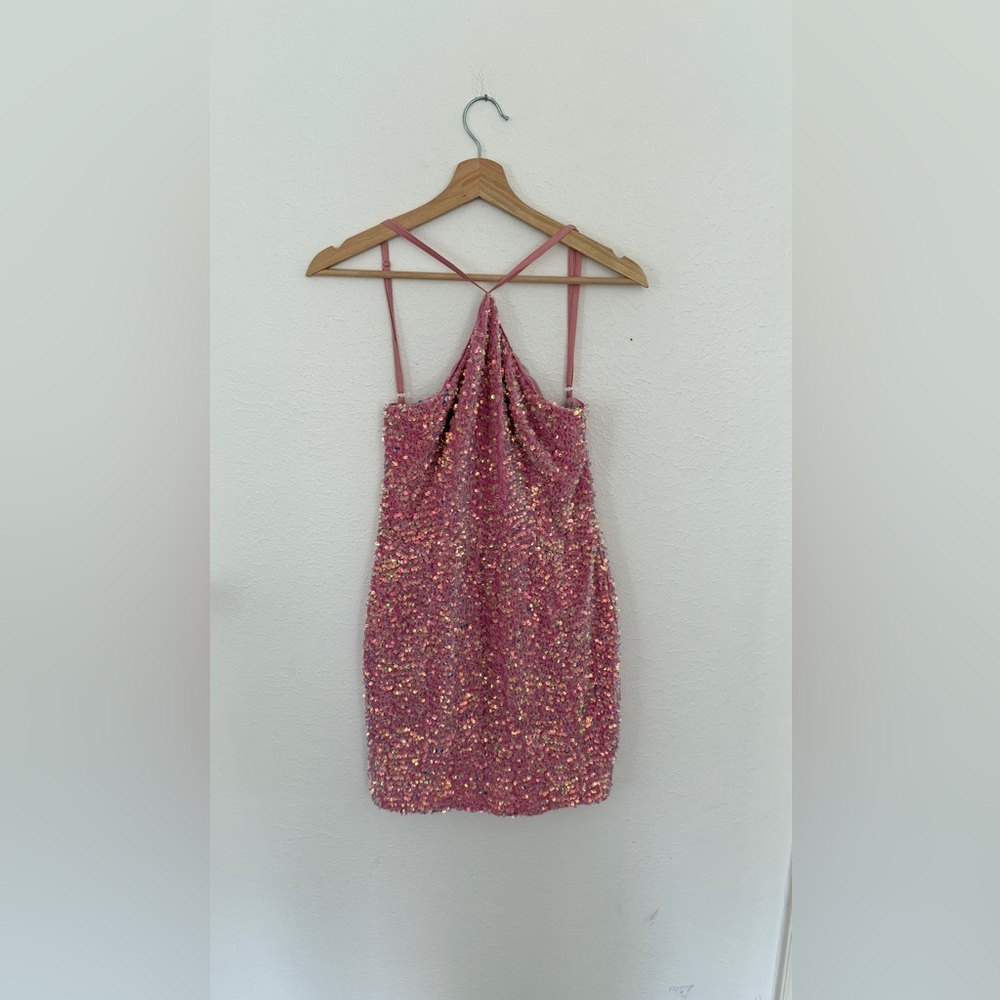 Helsi Abby Sequin Halter Minidress - Picture 4 of 8